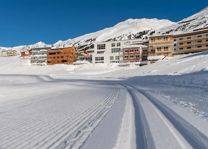 Montana アパート