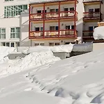 Montana *
